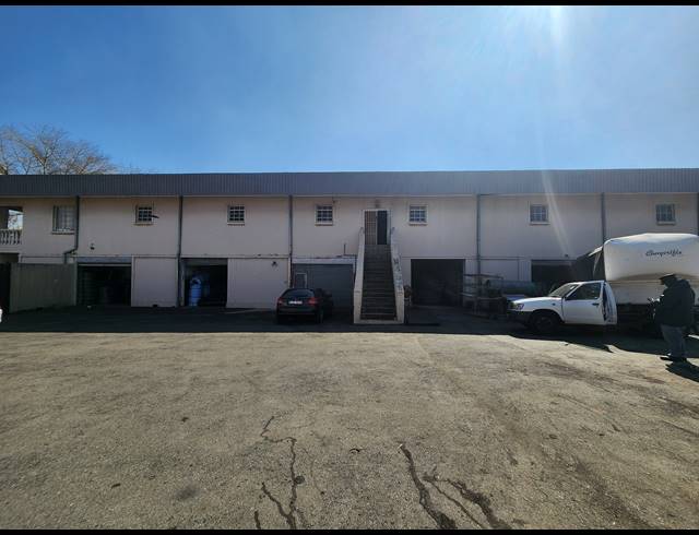 1,550M² WAREHOUSE FOR SALE IN EASTLEIGH